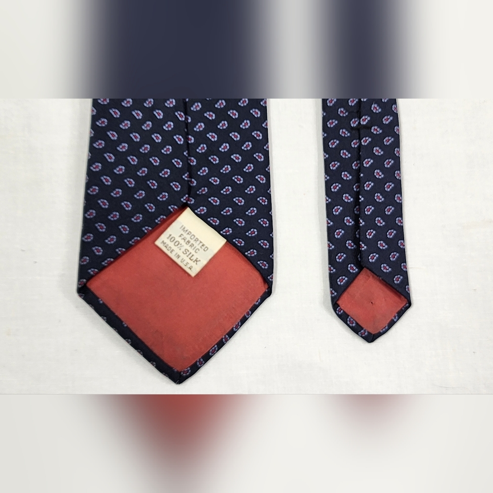 VINTAGE LIBERTY OF LONDON 100% SILK MEN'S TIE, BLUE / PAISLEY - Picture 6 of 6